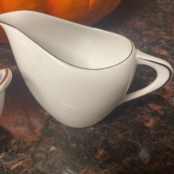 Sango Fine China ~ Silver Snow ~ Sugar Bowl & Creamer Set ~ Vintage 1970-79 - Picture 3 of 16